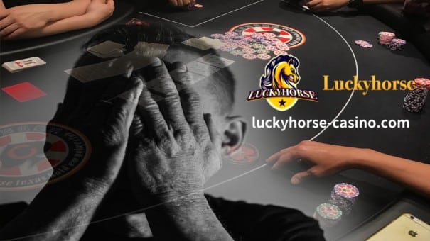 Kung ikaw ay isang seryosong online poker player, maaaring naisip mong kumuha ng poker coach